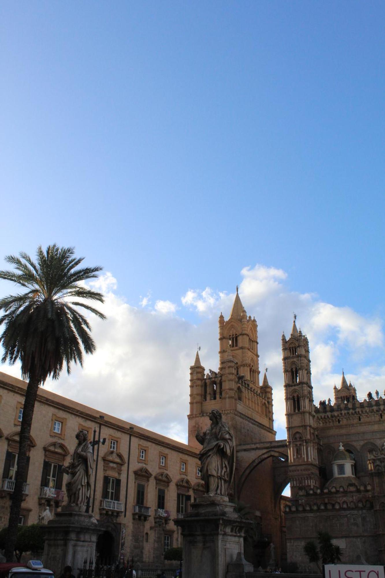 La Siciliana-Di Fronte La Cattedrale Villa Palermo Buitenkant foto